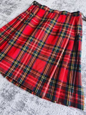 Vintage Laird-Portch Plaid Red Blue Green Gold Wool Tartan Gingham Kilt Skirt